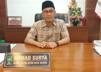 Wakil Ketua II DPRD Batam Ahmad Surya, Santri yang Menjadi Politisi