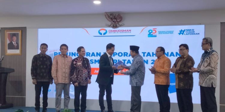 Ketua Ombudsman RI Luncurkan Laporan Tahunan 2024