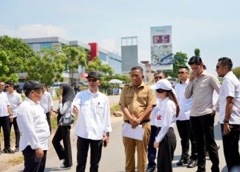 Kepala dan Wakil Kepala BP Batam Tinjau Jalan Laksamana Bintan dan Jalan Raja Isa