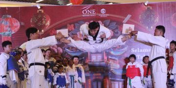 Taekwondo Kharisma Bangsa Berpartisipasi dalam Perayaan Imlek