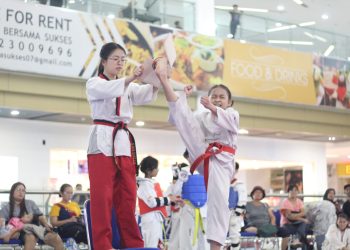 Lulus Terbaik Ujian Sabuk Hitam Taekwondo di Usia Dini