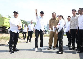 Tinjau Dua Titik Jalan yang Akan Ditingkatkan Tahun Ini oleh Li Claudia