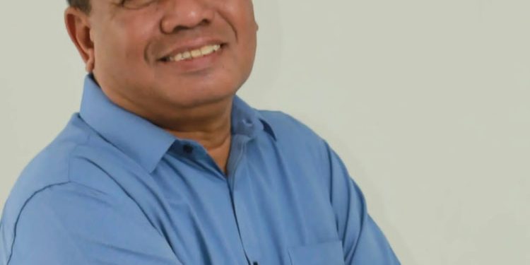 Bersama Yusiatie Utud, Rusman Latief Luncurkan Buku tentang Produksi Talkshow