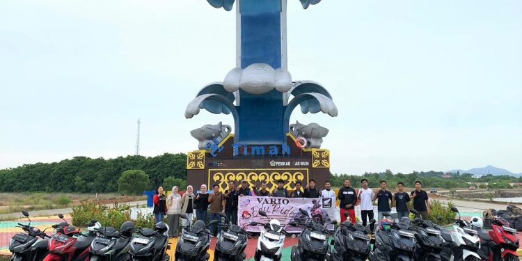 Komunitas Ajak Pelajar SMK Karimun Peduli Keselamatan Berkendara Lewat Edu Ride 2025