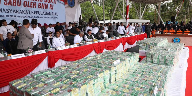Musnahkan 2 Ton Sabu di Batam oleh BNN RI