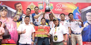 Turnamen Bulutangkis Kapolda Cup Kepri 2025 Menjaring Bibit Atlet Menurut Wamenpora Taufik Hidayat