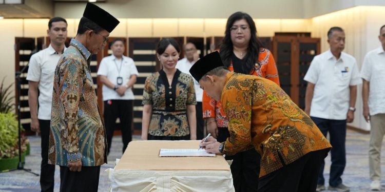 Kepala BP Batam Lantik Kolonel Laut dr. Tanto Jadi Direktur RSBP Batam