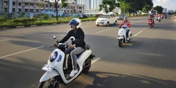 Sensasi Berkendara Malam Bersama Komunitas Bikers, Seru dan Penuh Kreativitas!