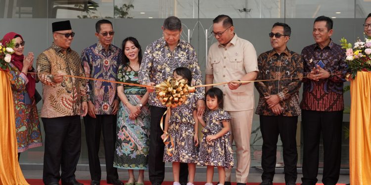 Kepala BP Batam Resmikan Pabrik Solder STANIA untuk Hilirisasi Mineral Nasional di Batam