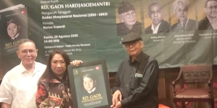 Diskusi Umum Buku Karya Nunus Supardi dan RD.Gaos Hardjasoemantri