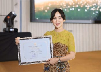 Batam Dapat Penghargaan Kota Layak Anak Kategori Nindya 2025 dari Li Claudia untuk Anak-Anak Batam